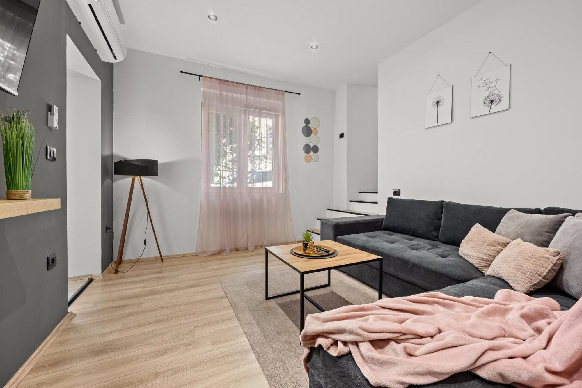 Apartment Rose Pula Exterior photo